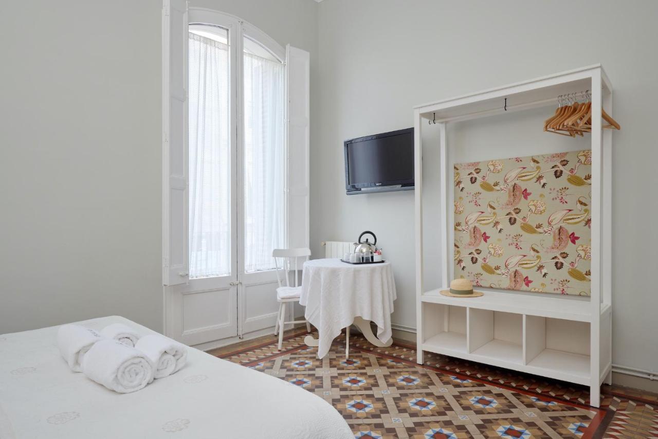 Hostal Poblenou Barcelona Ngoại thất bức ảnh