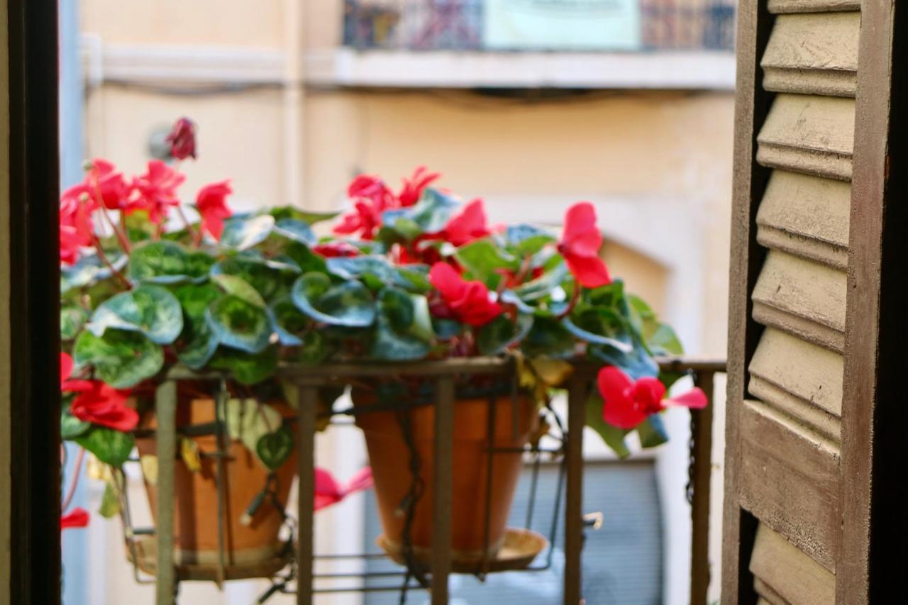 Hostal Poblenou Barcelona Ngoại thất bức ảnh