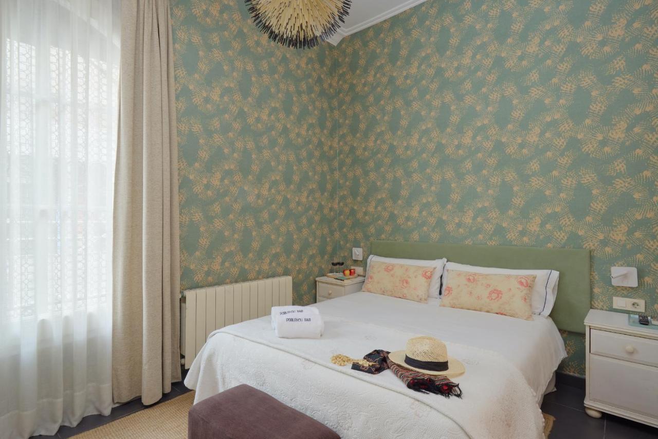 Hostal Poblenou Barcelona Ngoại thất bức ảnh