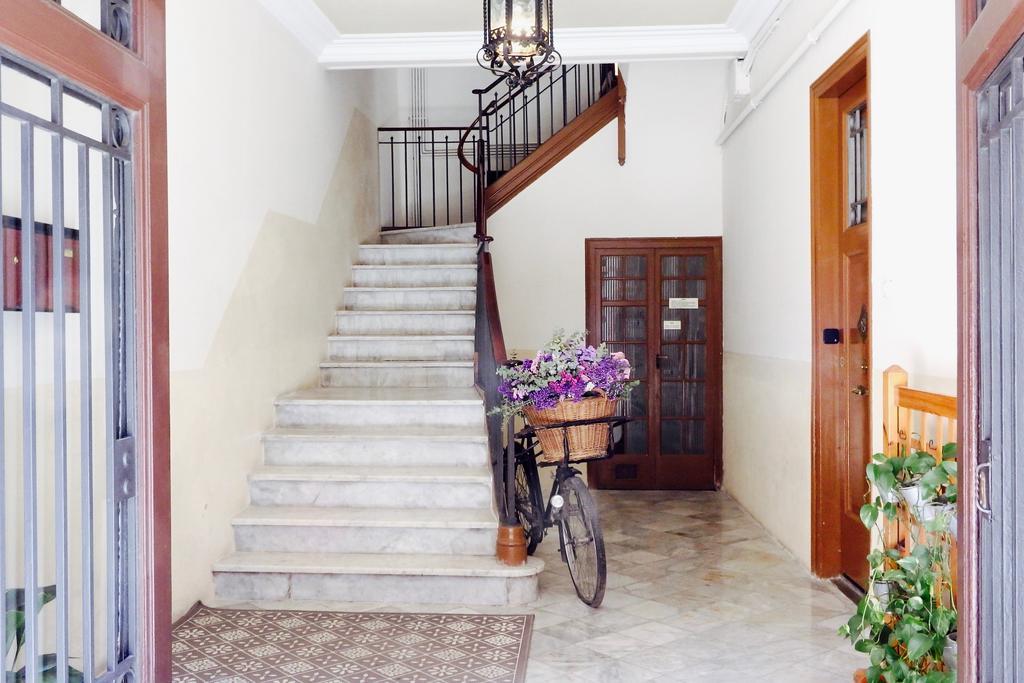 Hostal Poblenou Barcelona Ngoại thất bức ảnh